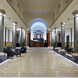 The Building Rom